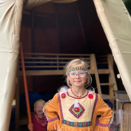 Freterg Holt, Nähe Binz In Traumhafter Alleinlage, Beirau&beirau Gbr * Zirkow